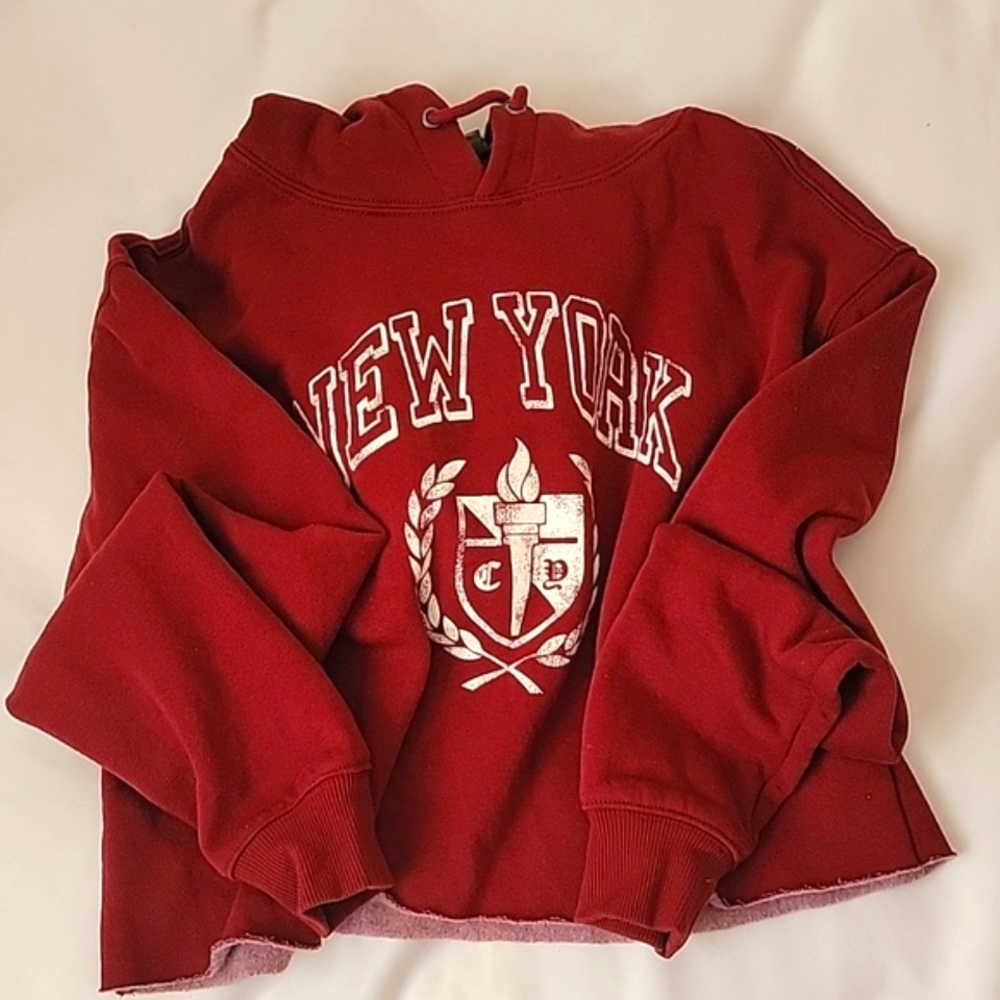 NWOT NEW YORK Sweatshirt Hooded Unfinished Hem Classic Cardinal Red Size XS